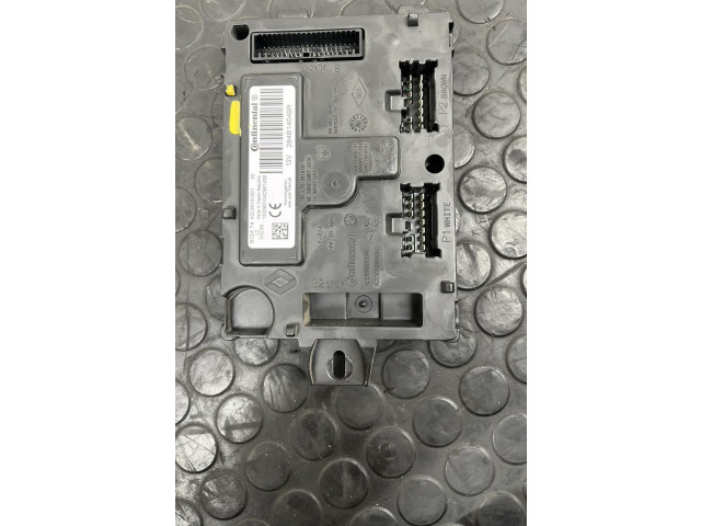 Комплект блоков управления Dacia Sandero