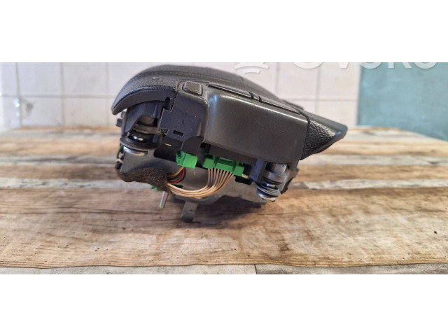 Подушка безопасности водителя 8626843, B0501A3480536   Volvo V70