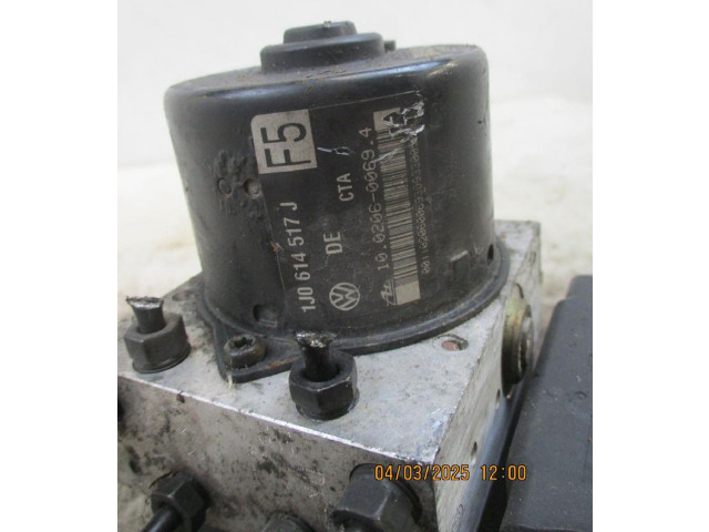 Блок АБС 1J0698517E, 1J0698517E   Volkswagen  Bora  1998 - 2005 года