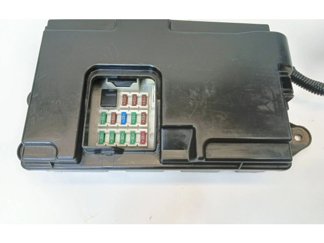 Блок предохранителей  8267050080, 3H220340   Lexus LS 430    