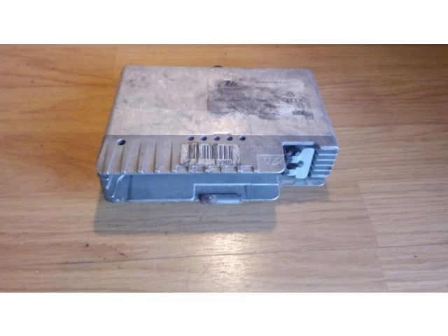 Блок управления АБС 357907379, 332572   Volkswagen PASSAT B3