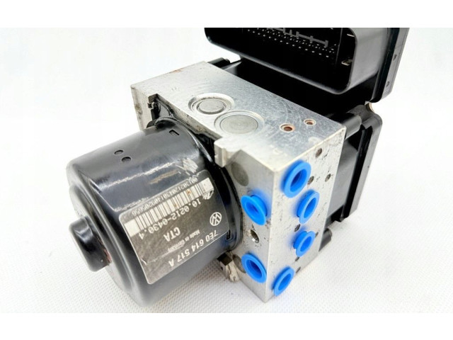 Блок АБС 7E0907379E, 7E0614517A   Volkswagen  Transporter - Caravelle T5  2003 - 2015 года