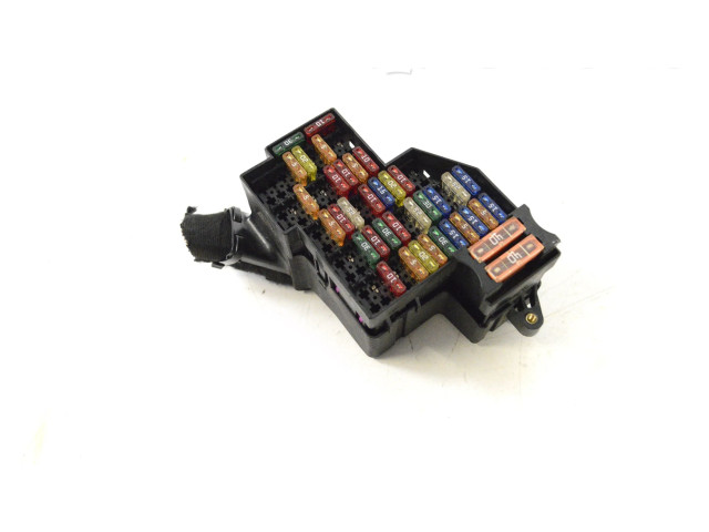 Pojistková skříňka 7L0941828A, 7L0941824A Porsche Cayenne (9PA) 2005