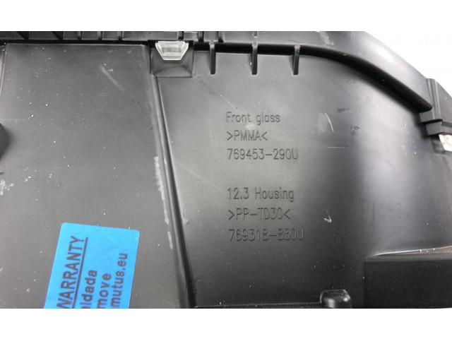 Панель приборов 36010422, 32320737 Volvo XC40