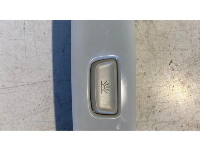 Фонарь освещения задних мест