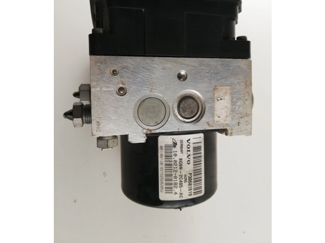 Блок АБС 30681619, KL2212   Volvo  V70  2008 - 2013 года