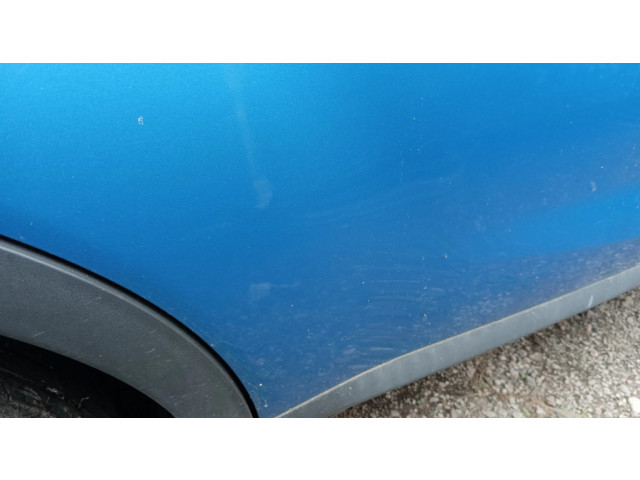 Задняя дверь