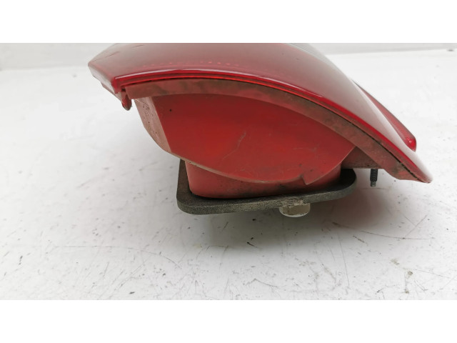 Задний фонарь левый 8Z0945095B Audi A2