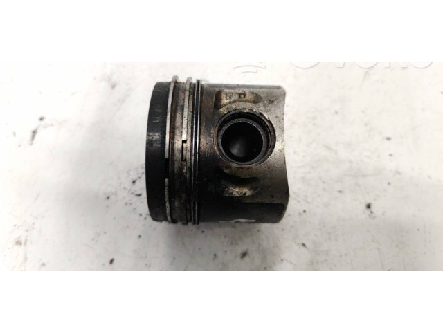 Píst Volkswagen Caddy