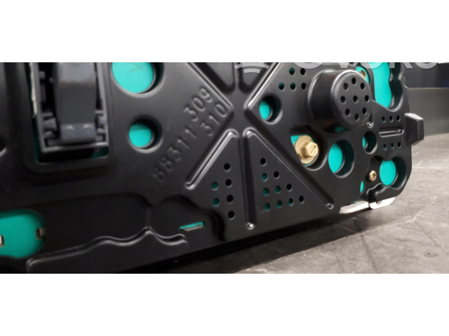 Přístrojová deska Suzuki Wagon R+ 2003 88311310