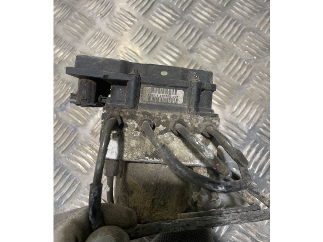 Блок АБС Subaru Forester SG 2003 - 2005 года