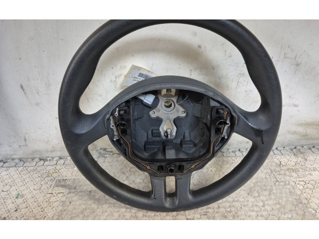 Руль Renault Clio III  2005 - 2012 года 8200344073      