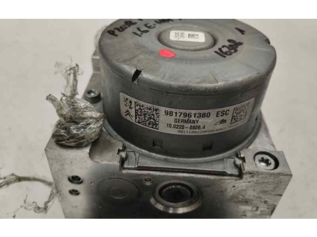 Блок АБС 9817961380 Peugeot 2008 I 2013 - 2019 года