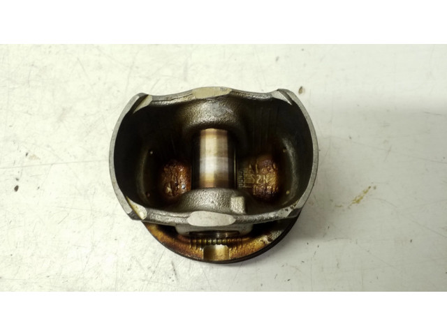 Píst Buick Encore II pro benzínový motor 1.4