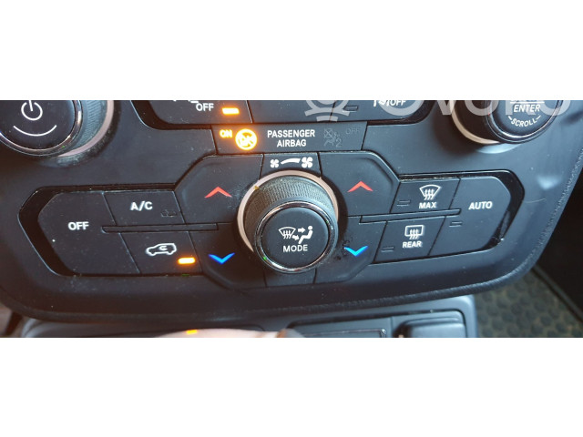 Блок управления климат-контролем 7356941360 Jeep Renegade