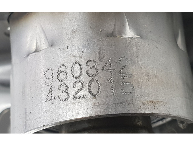 Рулевая рейка 9674861177, 96748611ZD Citroen C4 II Picasso 2013 - 2018 года