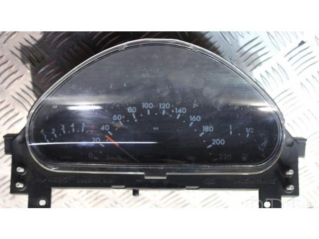 Přístrojová deska Mercedes-Benz A W168 2000 A1685404011