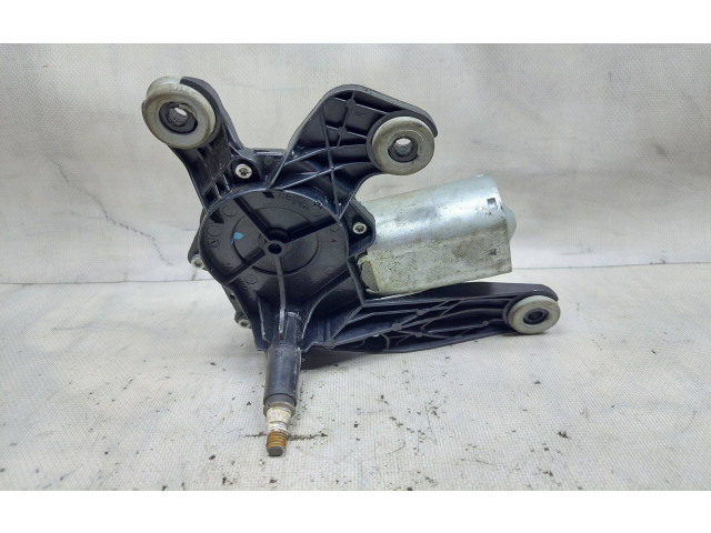 Моторчик заднего дворника 9637158780    Citroen C2