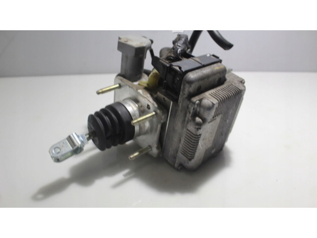 Jednotka ABS Toyota Yaris 2015