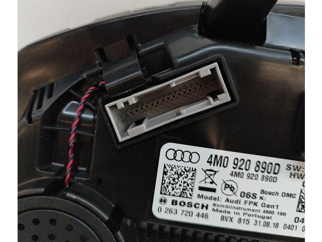 Přístrojová deska Audi Q7 4M 2019 4M0920890D, 0263720446