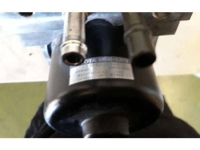 Блок АБС 4454053010 Lexus IS 200-300 1999 - 2005 года