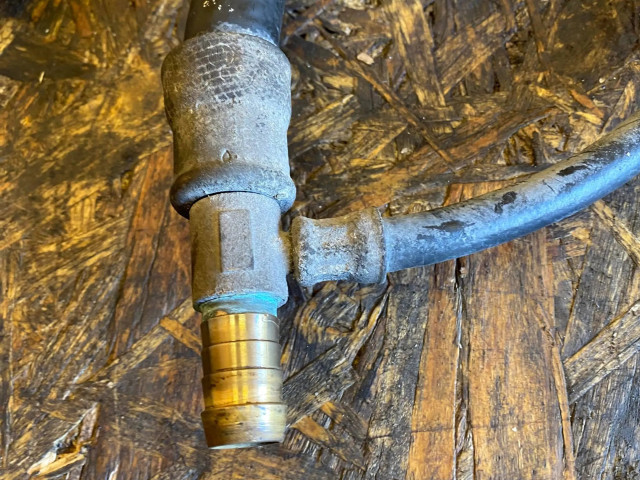 Vstřikovací čerpadlo 1245407810 Mercedes-Benz E W124 pro benzínový motor 3.0