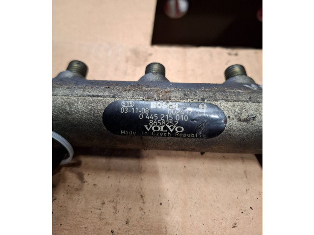 Топливная рампа 0445215010, 865825210 Volvo S60