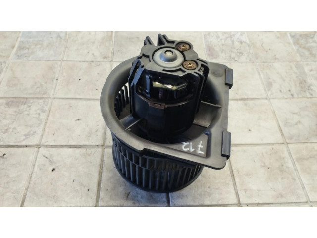 Вентилятор печки 653731J Opel Vectra B