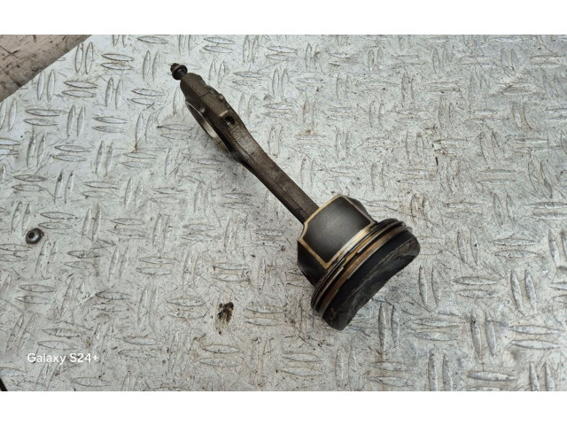 Píst 0822363R, BZB   Seat Altea XL    BZB 