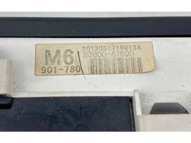 Přístrojová deska Toyota Prius+ (ZVW40) 2012 769166990, 8380047600