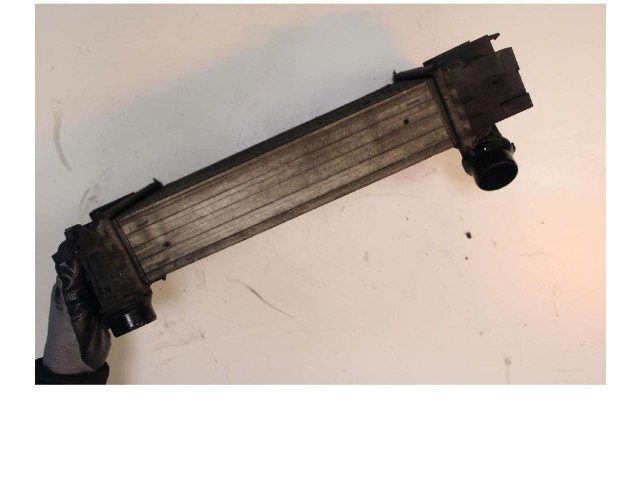 Интеркулер  BEHR, 13337687   Opel Meriva B 