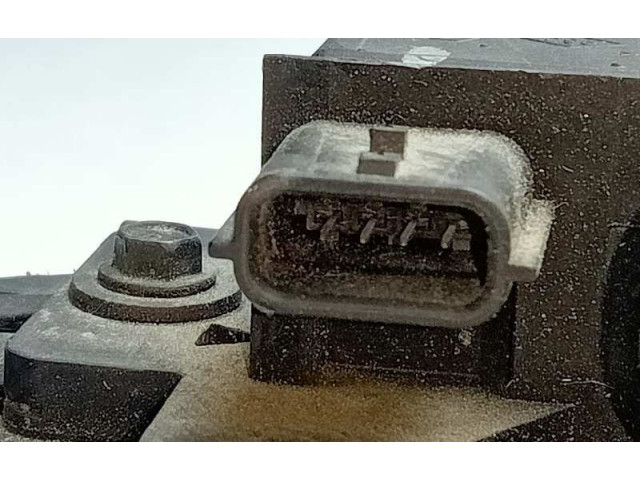 Вентилятор радиатора 214818009R Dacia Sandero II