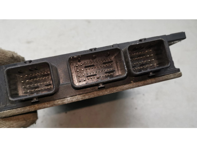 Řídící jednotka 8200399038, 8200513163 Renault Megane II 2006