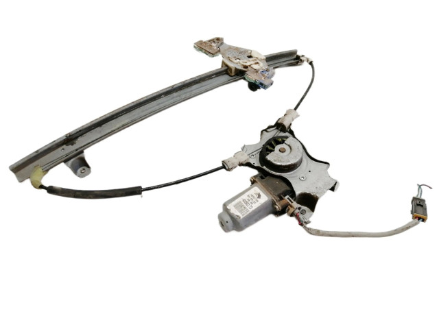 Zámek zadních dveří 400601T3   Nissan Almera Tino 2001