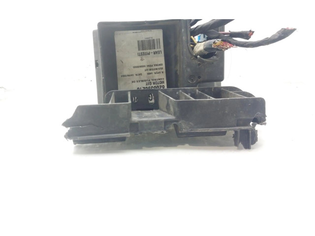 Pojistková skříňka 8200396213 Renault Espace IV