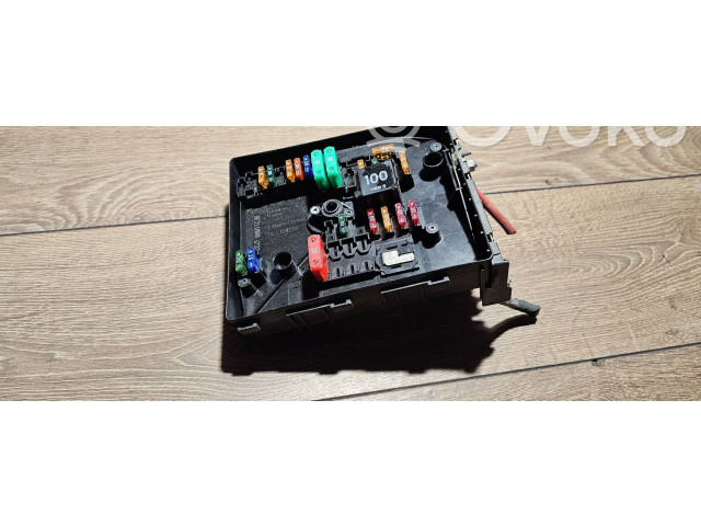 Pojistková skříňka 01718130 Volkswagen Tiguan 2015