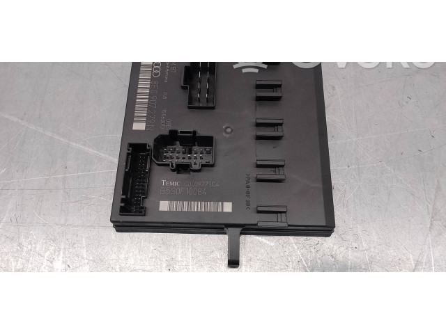 Блок управления двигателя 8E907279E   Seat Exeo (3R)