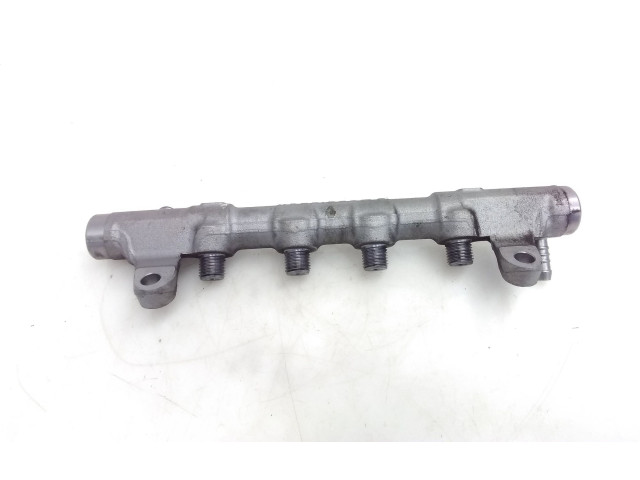 Vstřikovací lišta 03L130089J Seat Alhambra (Mk2)