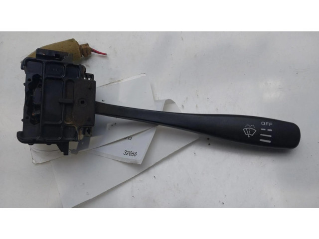 Ручка стеклоочистителей 252605F601 Nissan Almera N16