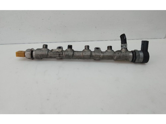 Vstřikovací lišta 03P089   Seat Ibiza IV (6J,6P)     