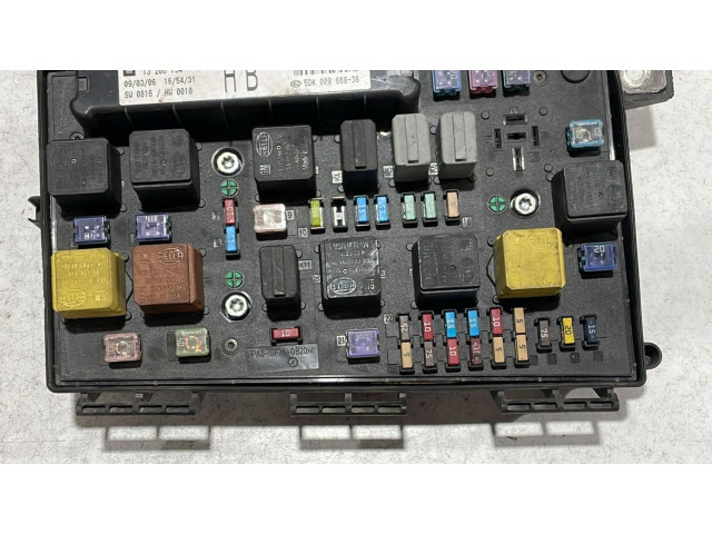 Řídící jednotka 0281013593, 0281013593 Opel Zafira B 2008