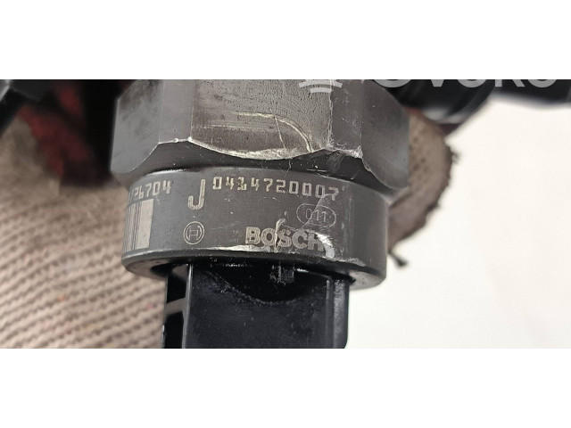 Форсунка 038130073F    Volkswagen Bora  AJM 