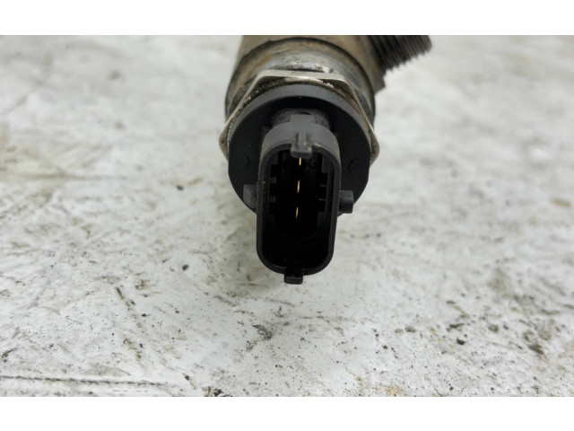 Топливная рампа 30777554   Volvo V70  