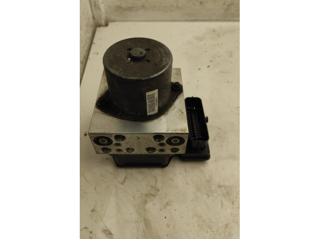 Jednotka ABS Volkswagen Tiguan 2010