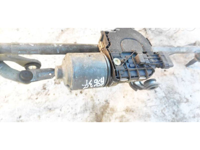 Двигатель стеклоочистителей    Peugeot 308