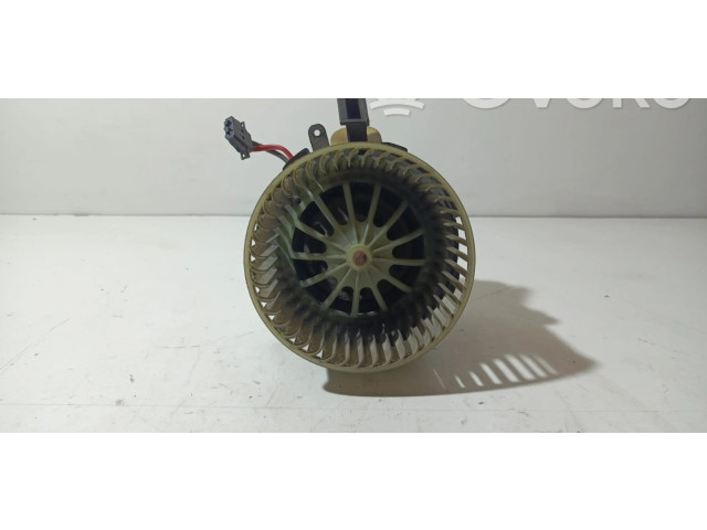 Вентилятор печки    8K1820021   Audi A5 8T 8F