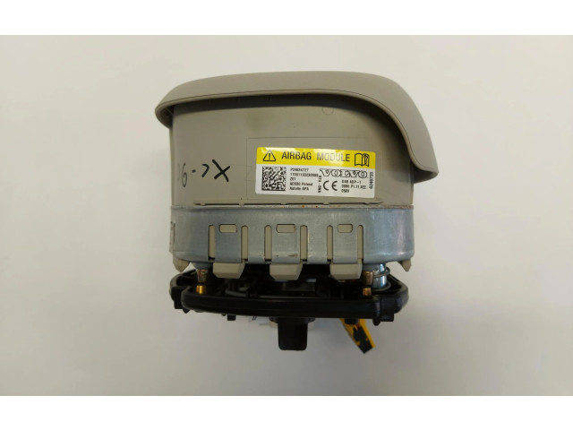 Подушка безопасности водителя 39834727   Volvo XC90