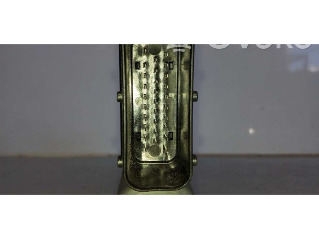 Передний двигатель механизма для подъема окон