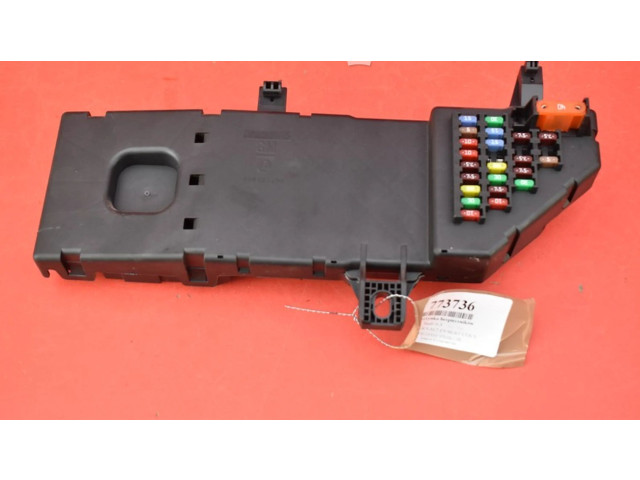 Блок предохранителей 460023260, 460023260 Saab 9-3 Ver2