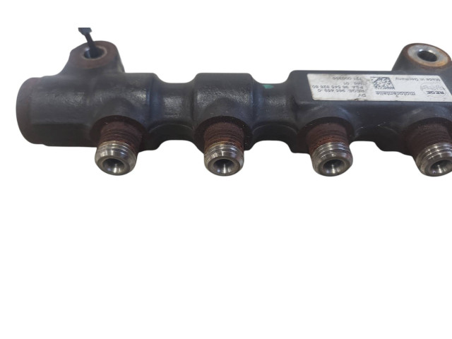 Топливная рампа 9654592680   Volvo V50  